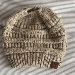 C.C Speckled Knit Beanie - Cream